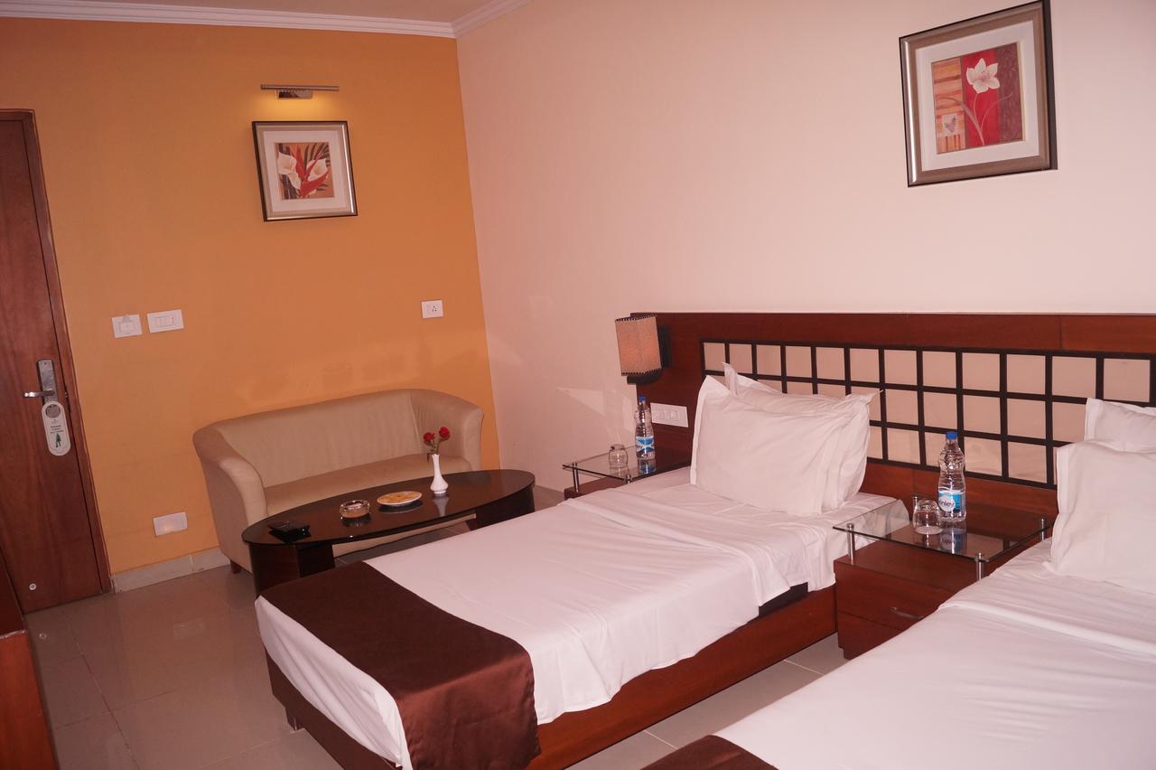 Kamlesh Continental Hotel Angul Room photo