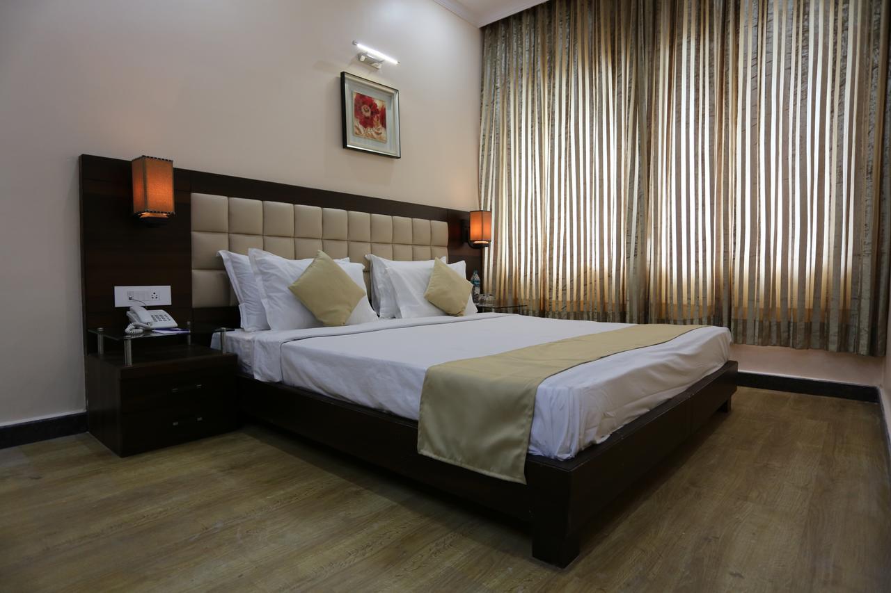 Kamlesh Continental Hotel Angul Room photo