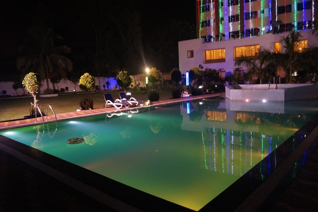 Kamlesh Continental Hotel Angul Exterior photo
