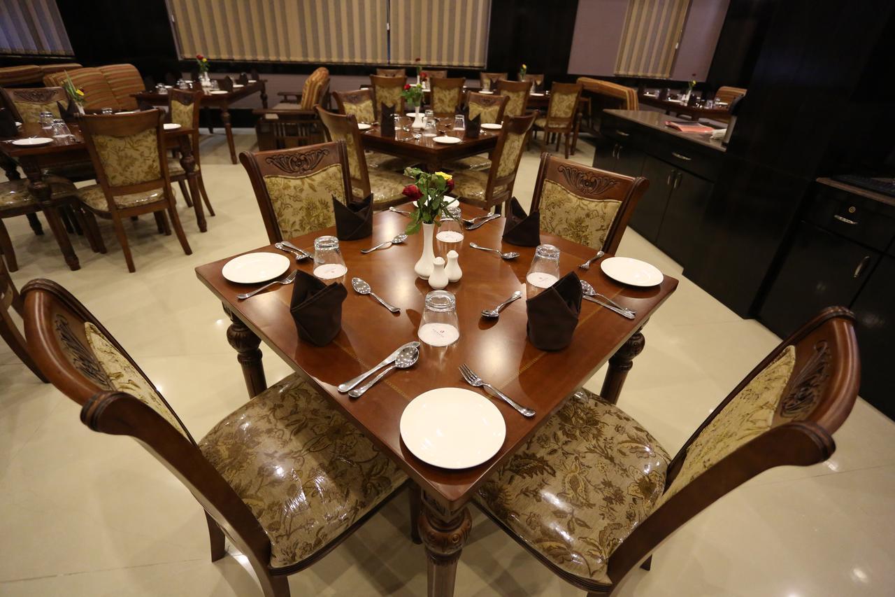 Kamlesh Continental Hotel Angul Exterior photo